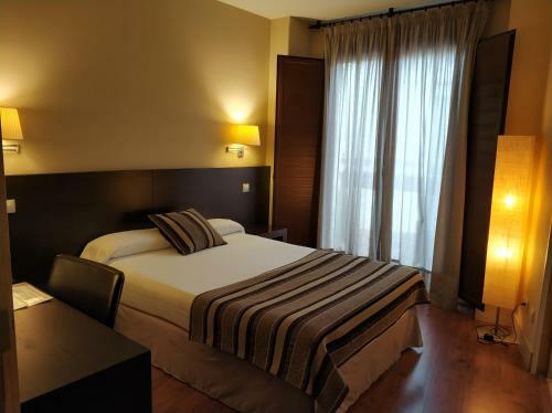 Hotel Puerta Del Arco