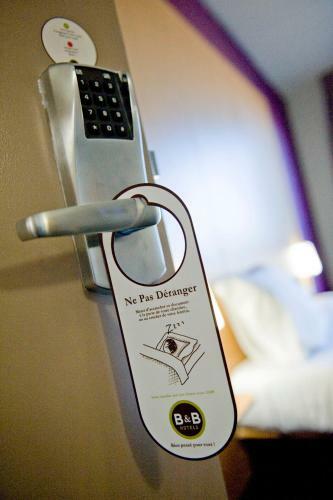 Hotel B&B H�tel La Queue En Brie