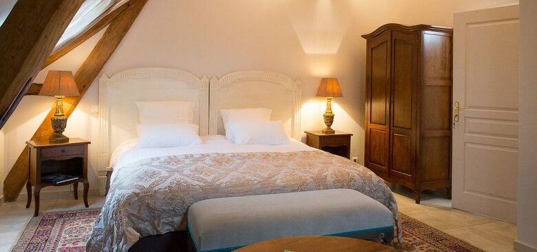 Bed & Breakfast Aux Charmes de Maintenon