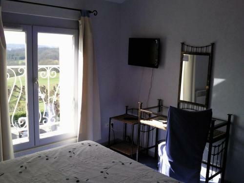 Hotel Logis L'auberge Du Quercy Blanc