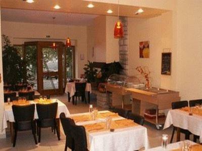 Hotel Logis L'auberge Du Quercy Blanc