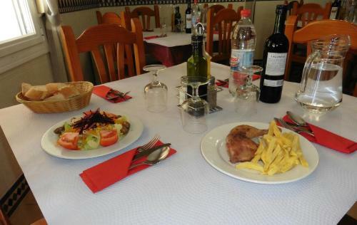 Hostal Rural Montual