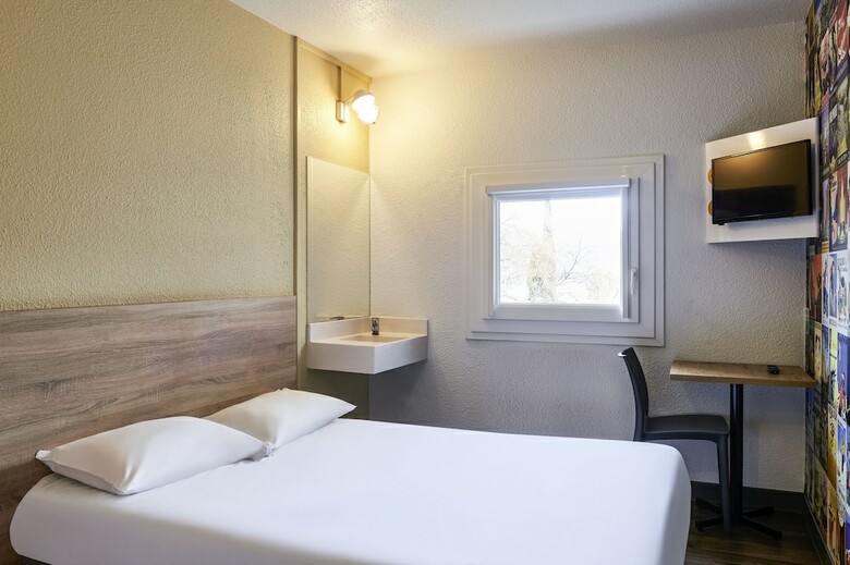 Hotelf1 Lyon Sud Oullins
