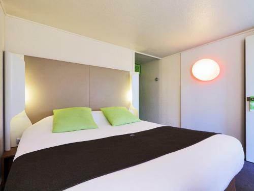 Hotel Campanile Plaisir