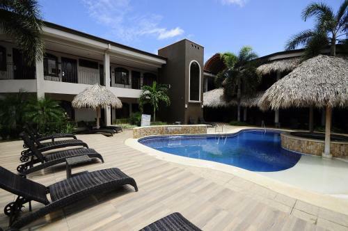 Hotel Colono Beach