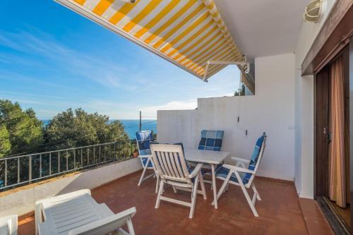 Begur Apartment Sleeps 2 Pool
