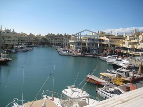 Apartamento En Puerto Marina