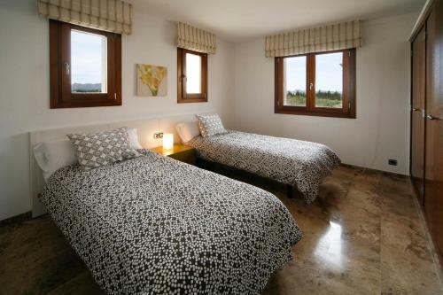 Es Barcares Villa Sleeps 6 Pool Wifi
