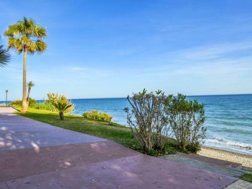 Holiday Home Garden Beach