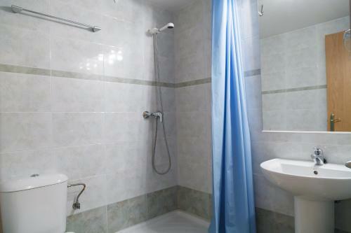 Uhc Golden Pineda Apartments