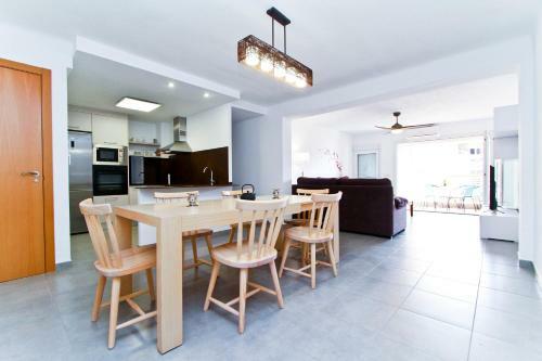 Apartamento Pineda 4 Planet Costa Dorada