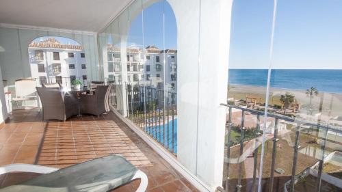 Apartamento Marina de La Duquesa 241
