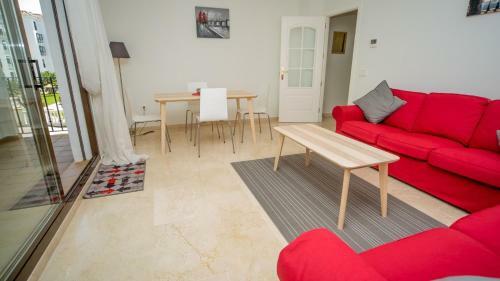 Apartamento Marina de La Duquesa 312