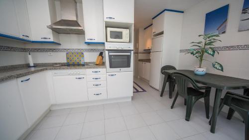 Apartamento Marina de La Duquesa 941