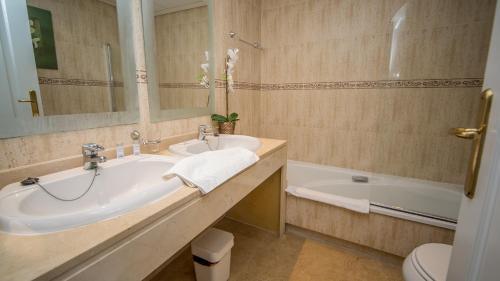 Apartamento Marina de La Duquesa 941