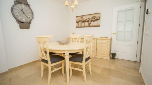 Apartamento Marina Real 522