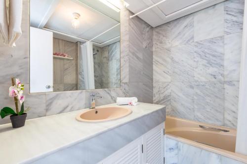 Marbella House Beach Apartment