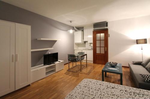 Apartamentos Castilla Luz 2