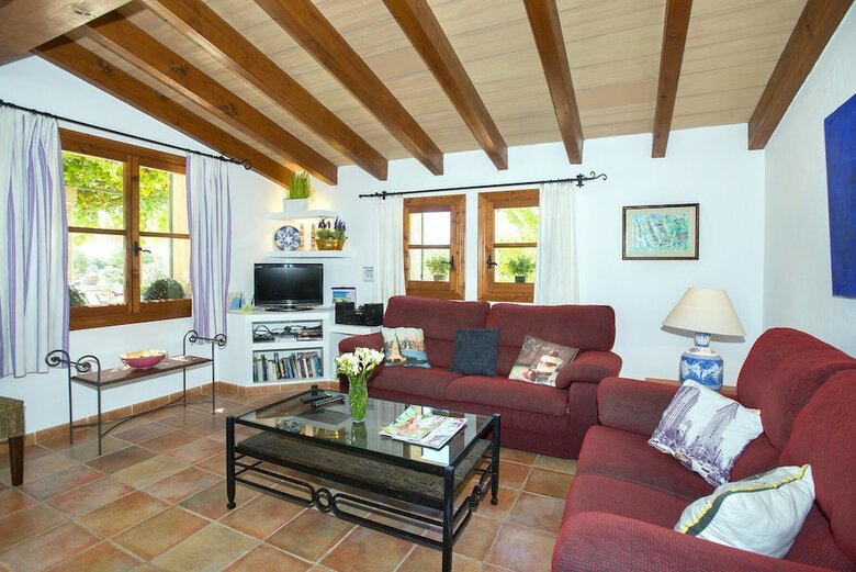 Beautiful Villa Moya With Great Views