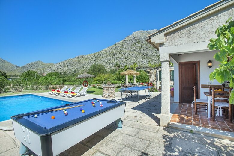 Beautiful Villa Moya With Great Views