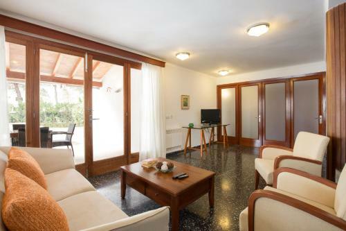 Cabot Villa Can Borras