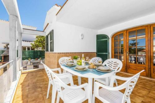Punta Grossa Villa Sleeps 6 Pool Air Con Wifi