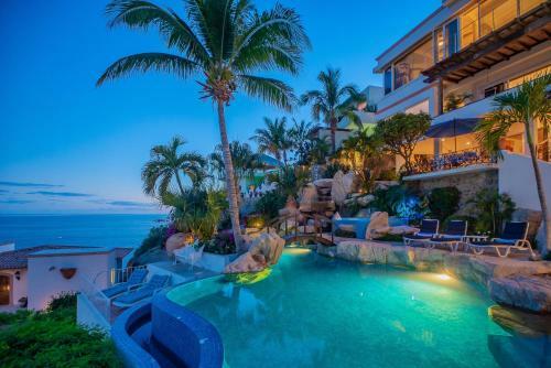 Pacific Ocean Views & Infinity Pool, Villa Miramar