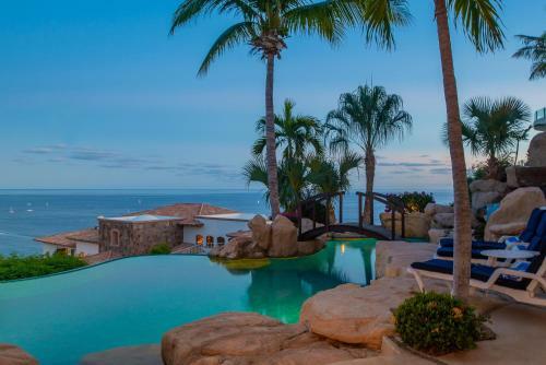 Pacific Ocean Views & Infinity Pool, Villa Miramar
