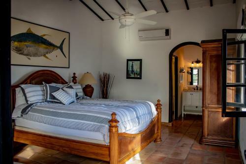 Hotel La Marina Inn