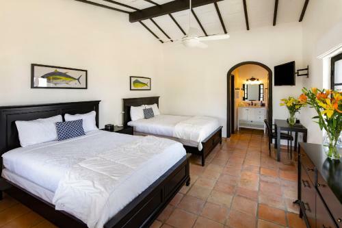 Hotel La Marina Inn