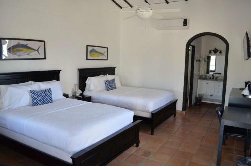 Hotel La Marina Inn