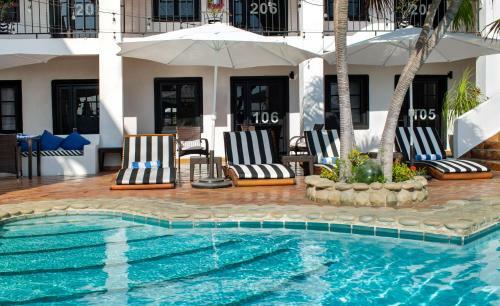 Hotel La Marina Inn