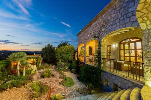 Hotel Grand Las Nubes By Inmense
