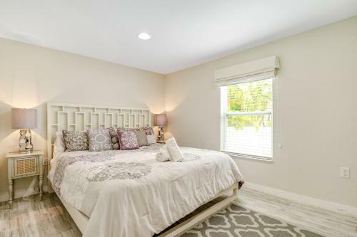 Sugar Plum Hideaway East