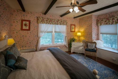 Bed & Breakfast Taylor House Inn