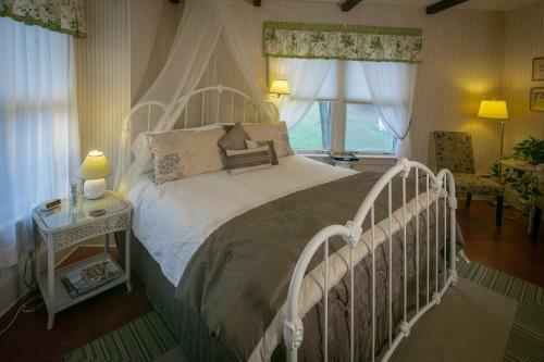 Bed & Breakfast Taylor House Inn