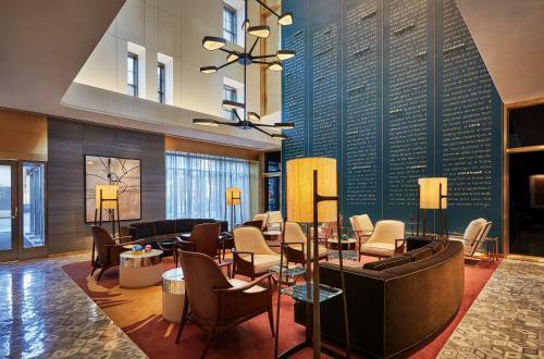 Hotel Viceroy Chicago