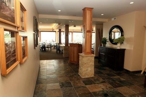 Hotel Chestnut Mountain Resort