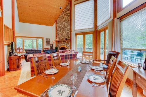 Rogue River Retreat