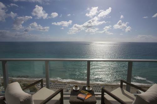 Hotel Hyde Resort & Residences