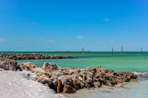 Turtle Cove West