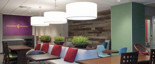 Hotel Home2 Suites By Hilton Indianapolis Downtown
