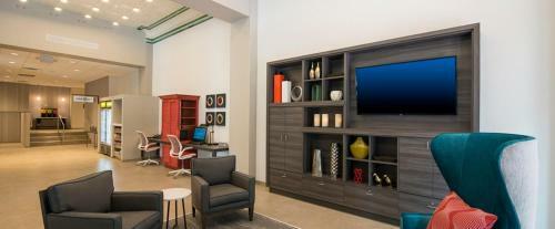 Hotel Home2 Suites By Hilton Indianapolis Downtown
