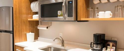 Hotel Home2 Suites By Hilton Indianapolis Downtown