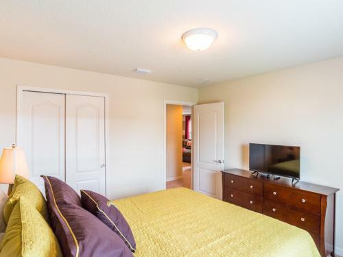 2104 Rome Apartment