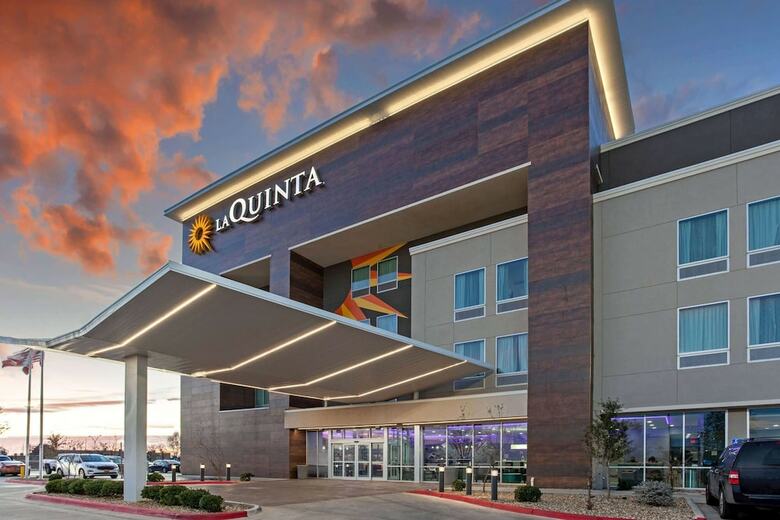 Hotel La Quinta By Wyndham Lubbock South