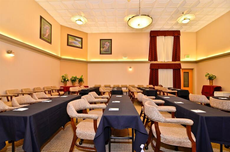 Best Western Premier High Sierra Hotel
