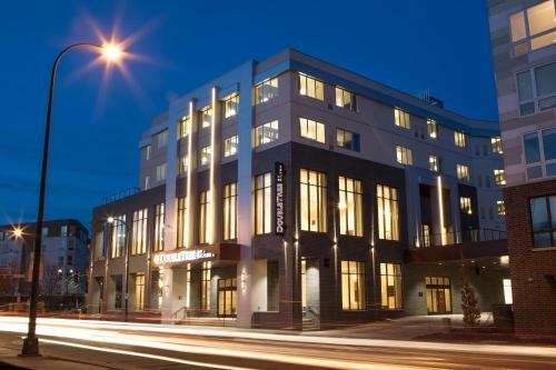 Hotel Doubletree By Hilton Minneapolis -university Area