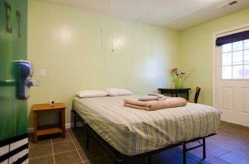Music City Hostel