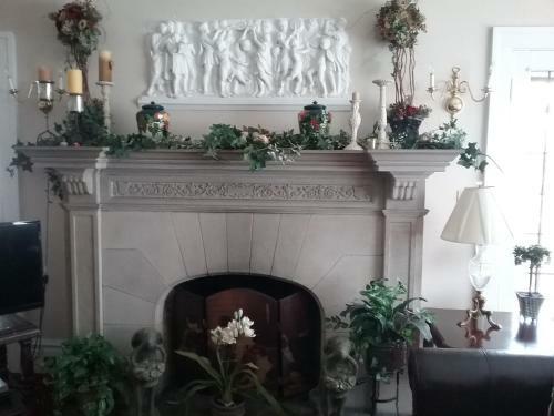Hanover House Bed And Breakfast